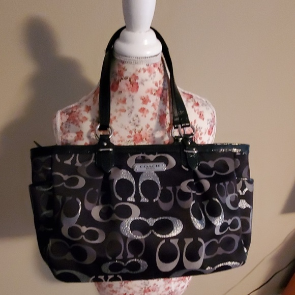 Coach Handbags - Coach purse